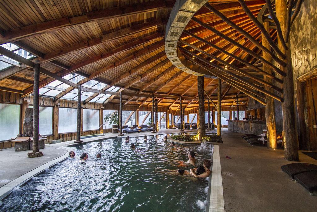Huilo Huilo Nothofagus Hotel & Spa Puerto Fuy Exteriör bild