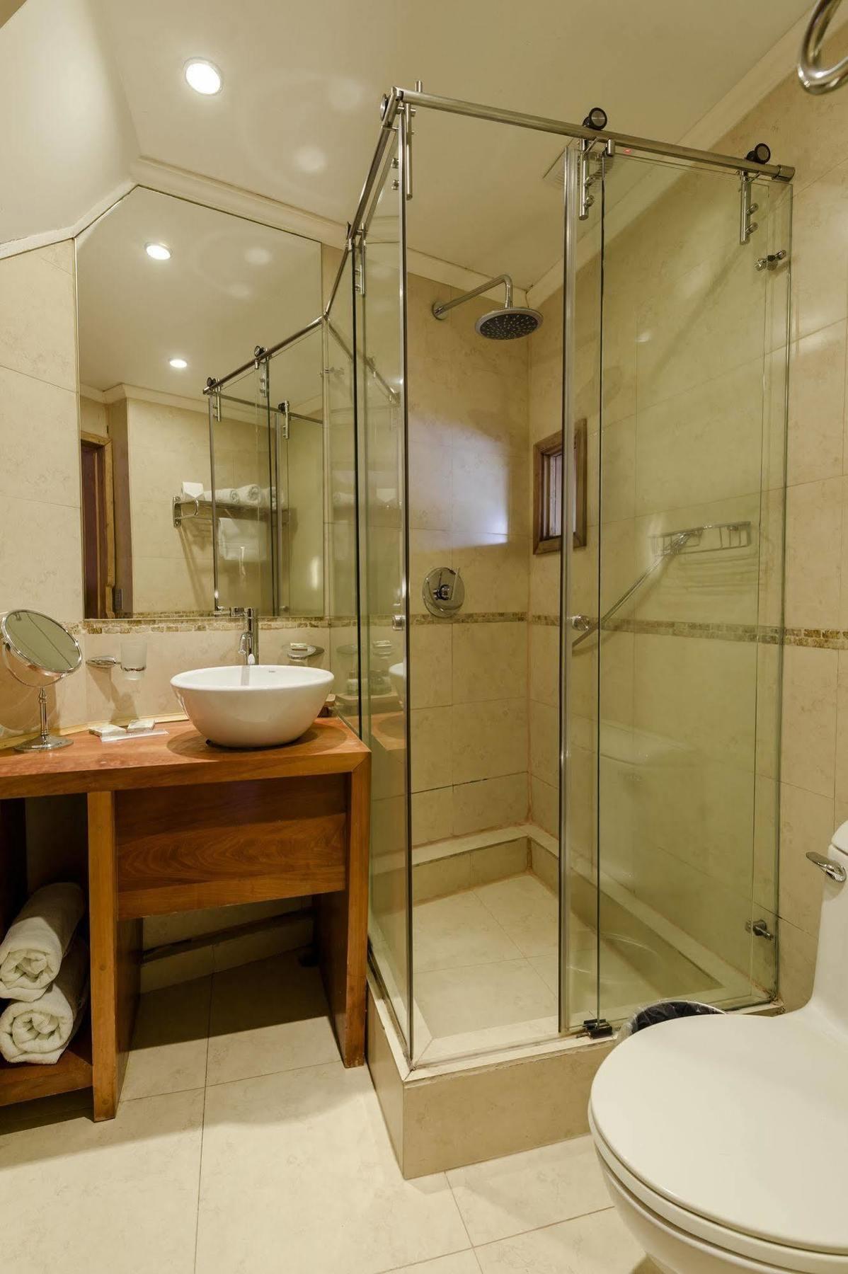 Huilo Huilo Nothofagus Hotel & Spa Puerto Fuy Exteriör bild