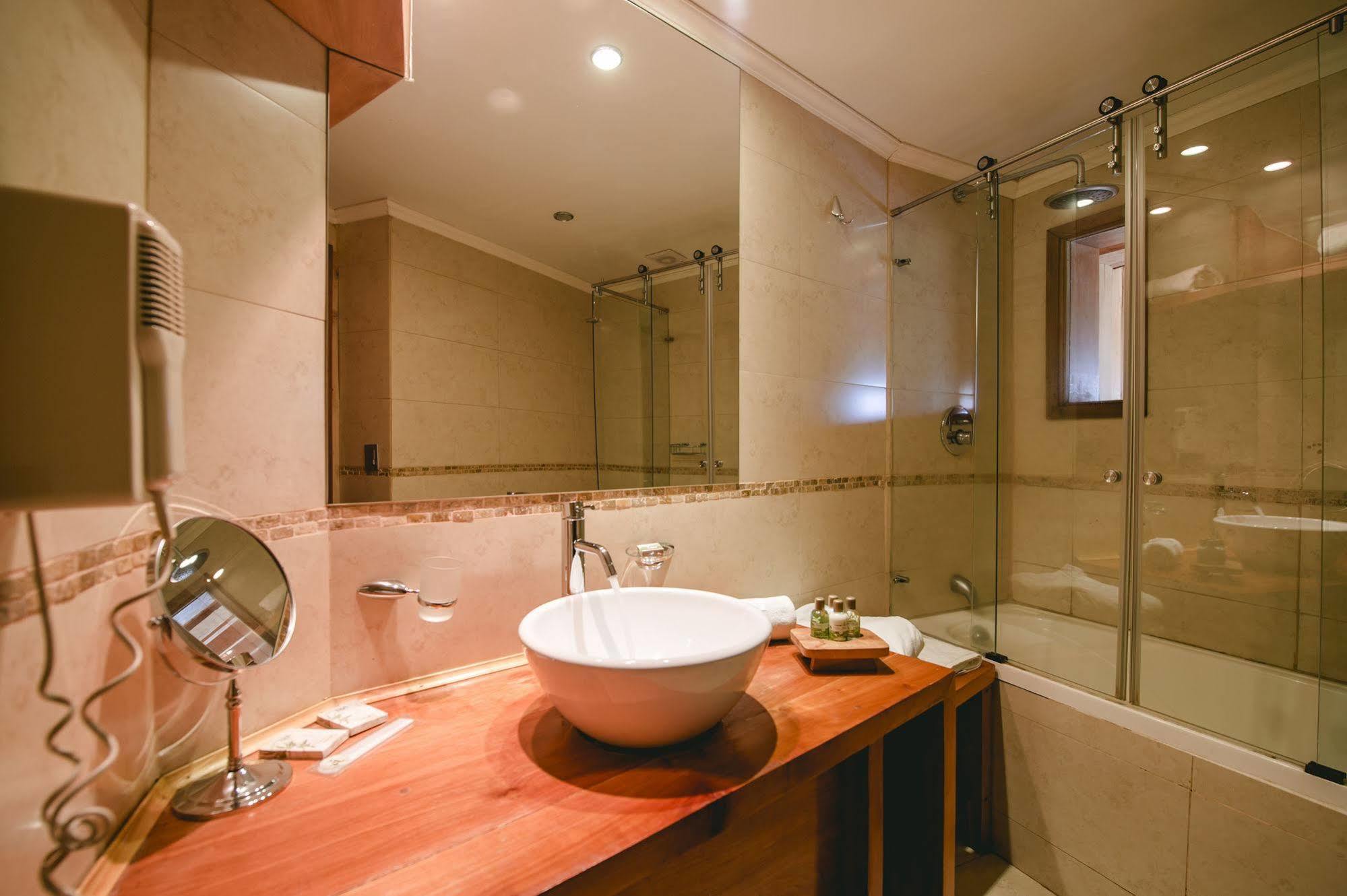 Huilo Huilo Nothofagus Hotel & Spa Puerto Fuy Exteriör bild