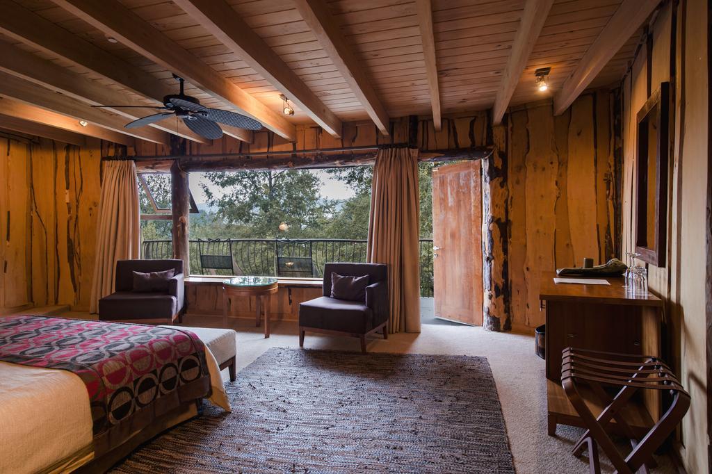 Huilo Huilo Nothofagus Hotel & Spa Puerto Fuy Exteriör bild